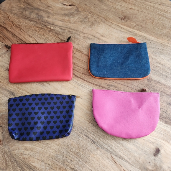 Set of 4 Ipsy Zipper Pouches Assorted Colors - Picture 6 of 14